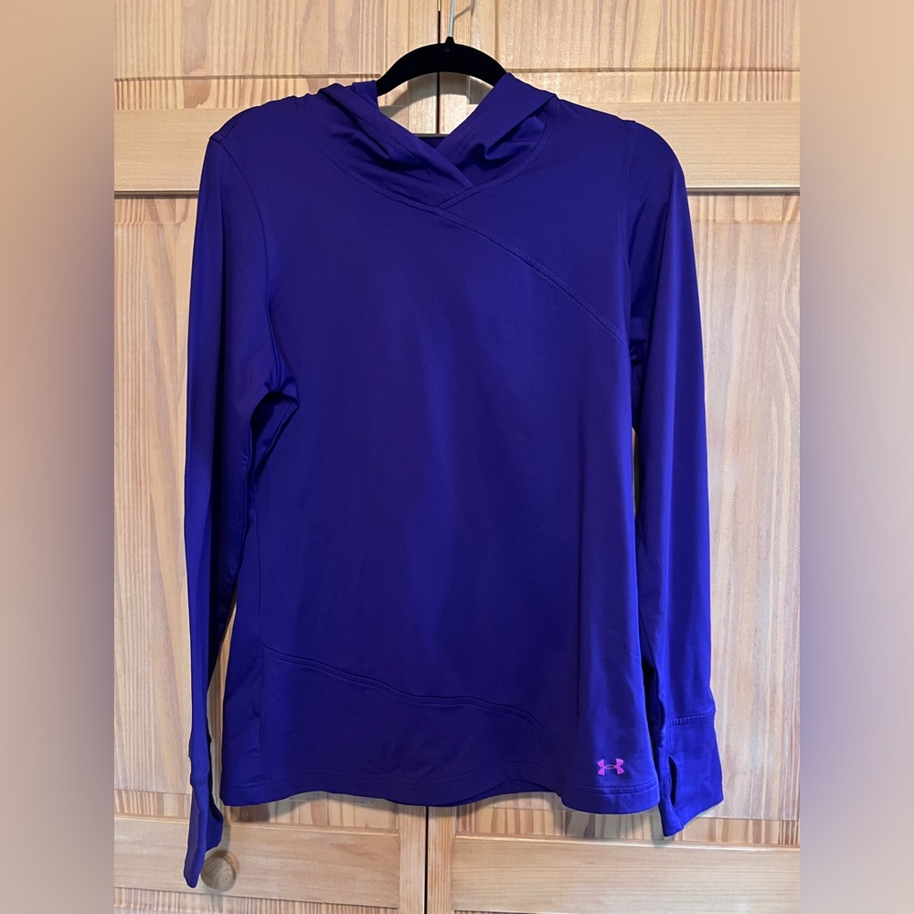 Under Armour women’s fitted hooded sweatshirt purple size large